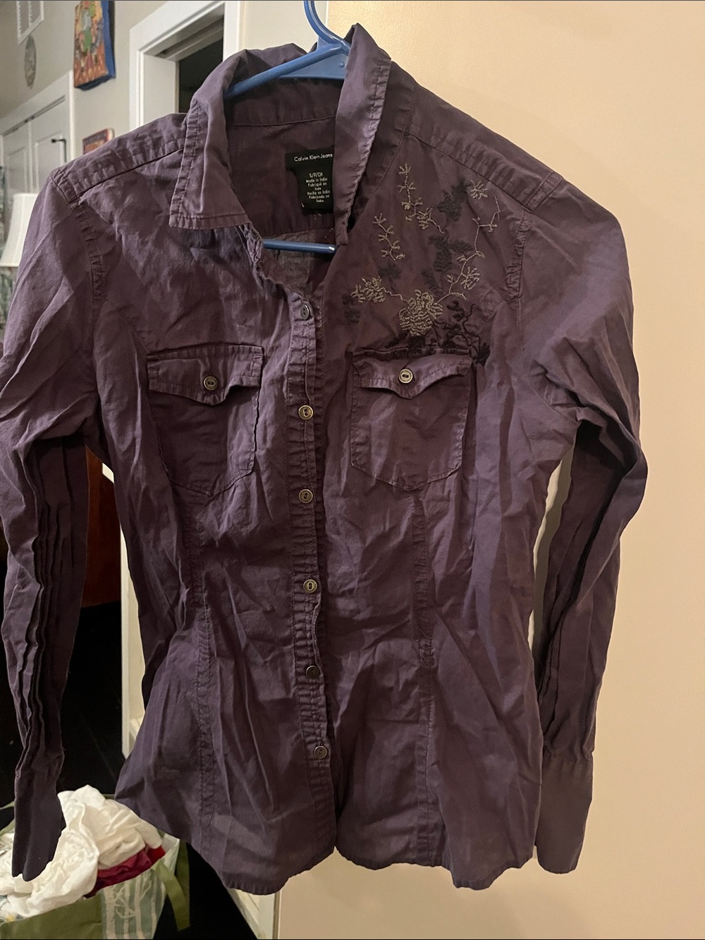 Calvin Klein Deep Purple Button-Up Shirt with Embroidered Accent
